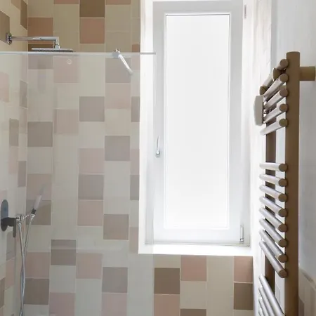 Joivy Smart 1-Bed With Modern Amenities Apartment Milan Exterior photo